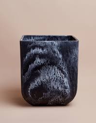 Saarde Resin Paper Bin/Planter - Ash Black