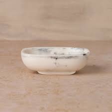 Saarde Resin Flow Soap Dish - Matte White Marble